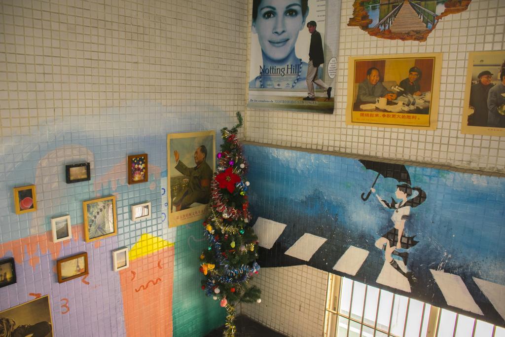 Notting Hill Hostel Shenzhen Exteriör bild