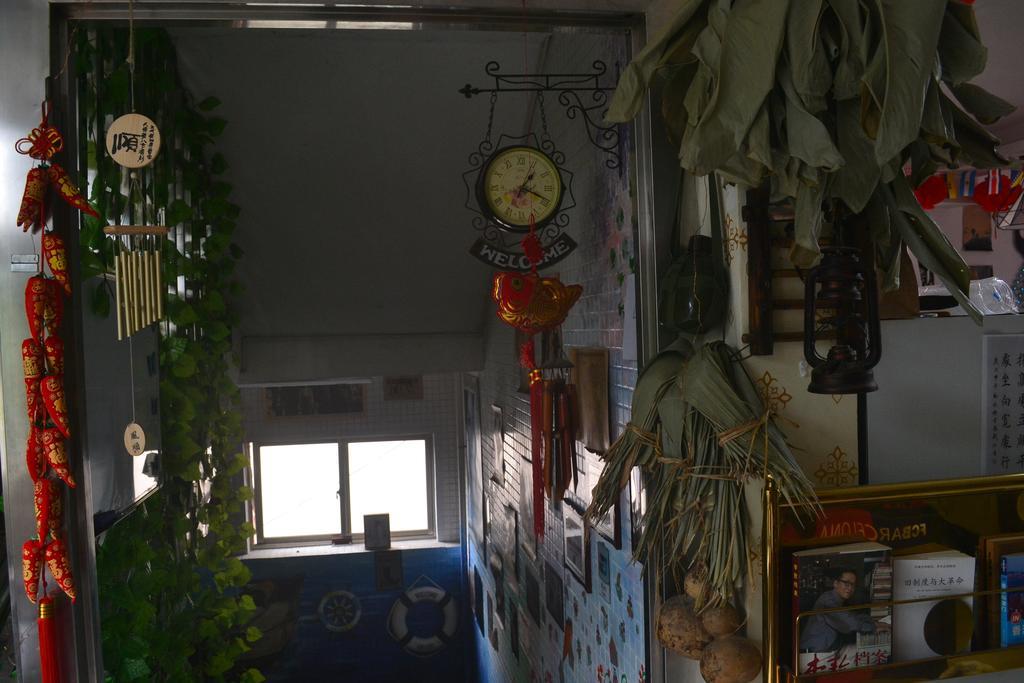 Notting Hill Hostel Shenzhen Exteriör bild