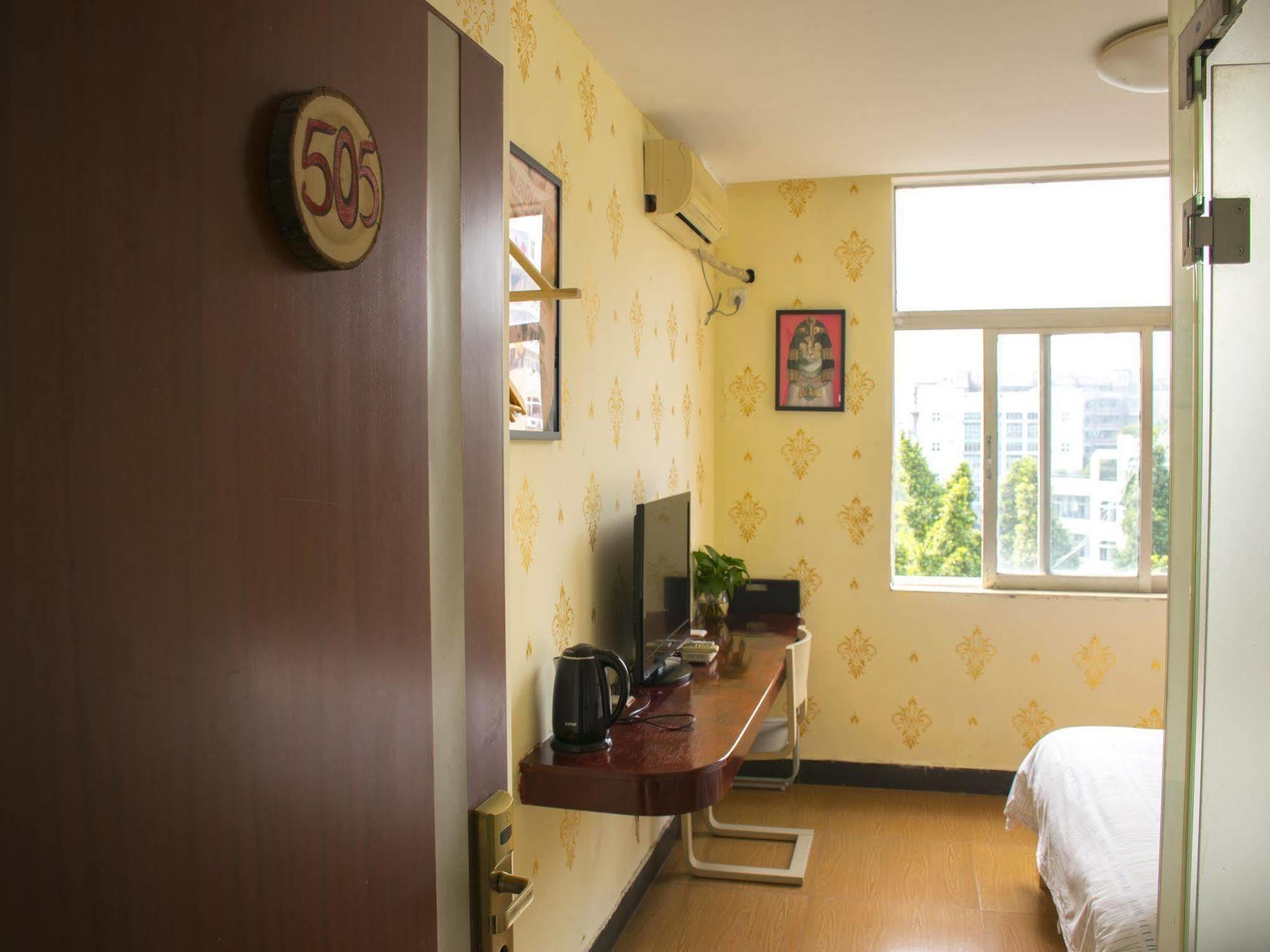 Notting Hill Hostel Shenzhen Exteriör bild